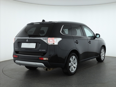 Mitsubishi Outlander 2014 2.0 182334km SUV