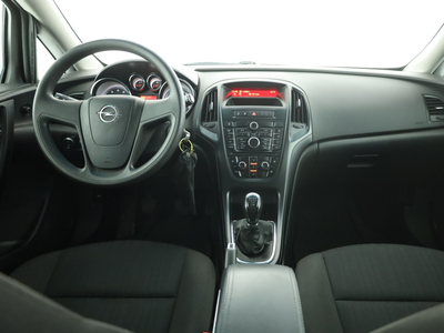 Opel Astra 2014 1.6 16V 150530km Hatchback