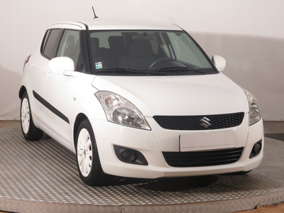 Suzuki Swift 2014 1.3 DDiS 137406km Hatchback