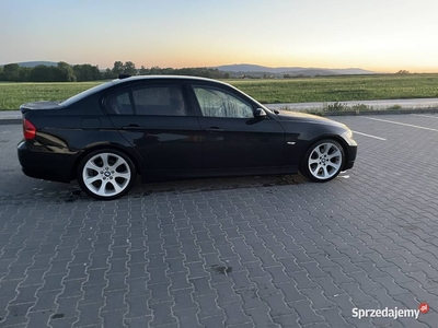 Bmw e90 163km navi pdc sportsize