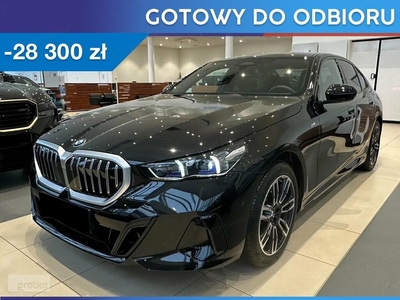 BMW SERIA 5 VII (F90) 520d xDrive M Sport 2.0 (197KM) M Sport | Systemy asystujące kierowc