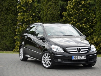 Mercedes B 200