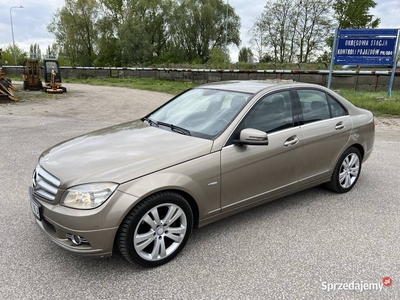 Mercedes C 1.8 BENZYNA Klimatronik Elektr. Fotele Parktronik