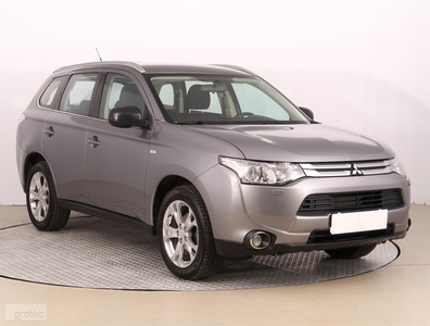 Mitsubishi Outlander III , Salon Polska, 1. Właściciel, Serwis ASO, Xenon, Bi-Xenon,