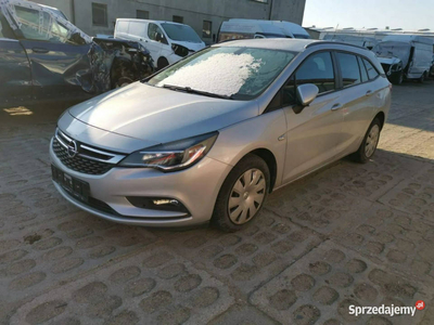 Opel Astra 1,0i 105KM Start/Stop Busines K (2015-2021)