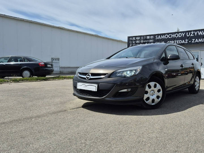 Opel Astra J (2009-2019)