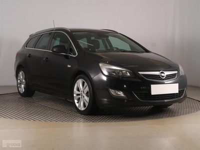 Opel Astra J , Klimatronic, Tempomat,ALU