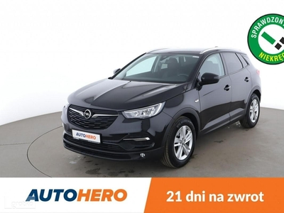 Opel Grandland X Navi, klima auto 2x, kamera i czujniki parkowania, grzane fotele