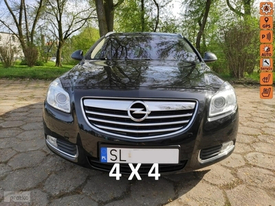 Opel Insignia I Sports Tourer / 4x4 / Automat / Navi / Bi-Xenon / Skóra