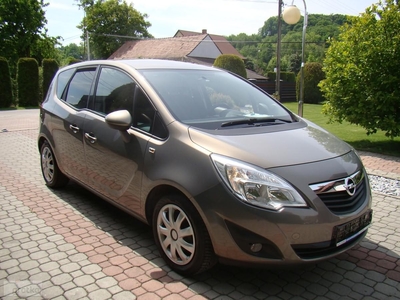 Opel Meriva B 1.4 Essentia