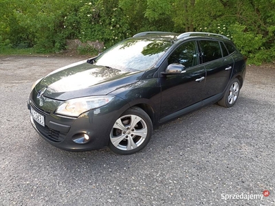 RENAULT MEGANE III KOMBI 1.9DCI 131KM ZADBANY Niski przebieg.