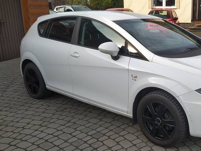 Seat LEON == Benzyna == Sprowadzony zarejestrowany ==