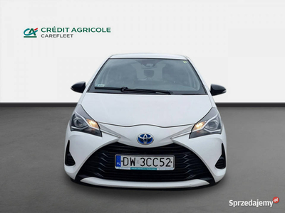 Toyota Yaris Hybrid 100 Active Hatchback. DW3CC52 III (2011-2019)