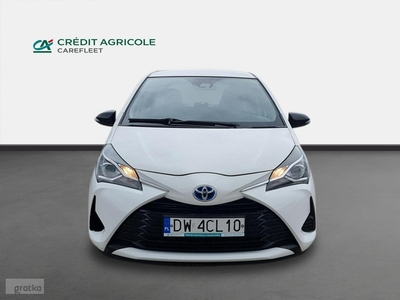 Toyota Yaris III Hybrid 100 Active Hatchback. DW4CL10