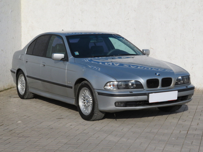 BMW 5 2001 530i 318000km Sedan