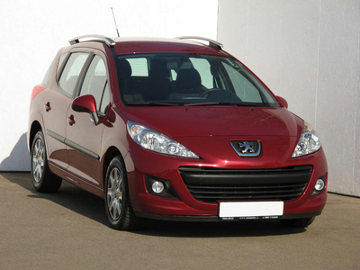 Peugeot 207 2010 1.4 VTi 172081km Kombi