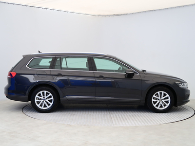 Volkswagen Passat 2022 1.5 TSI 36814km Kombi