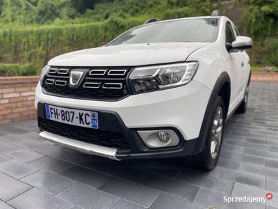 Dacia Sandero Stepway, niski przebieg, LED, duża navi