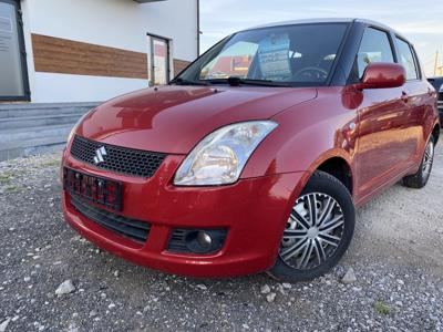 Suzuki swift 1.3 benz 2013 rok napęd 4x4 5 drzwi Zamiana