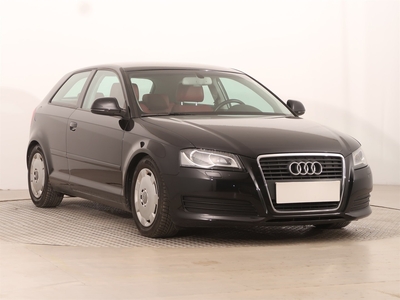 Audi A3 II (8P) , Skóra, Xenon, Bi-Xenon, Klimatronic, Tempomat, Parktronic,