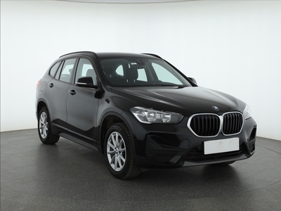 BMW X1 F48 , Salon Polska, 1. Właściciel, Serwis ASO, Automat, VAT 23%,