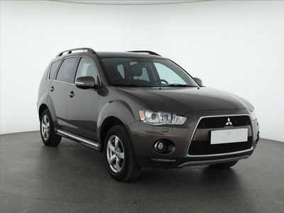 Mitsubishi Outlander II , 174 KM, Skóra, Xenon, Bi-Xenon, Klima, Tempomat, Parktronic