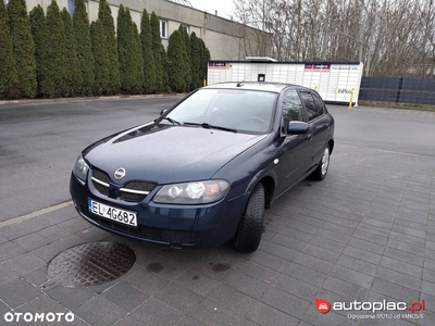 Nissan Almera