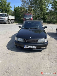 Saab 900