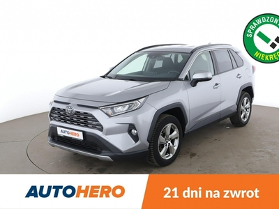 Toyota RAV 4 V niski przebieg tylne światła led przednie śwatła led, klimatyzacja