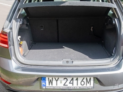 Volkswagen Golf VII pięcioletni z małym przebiegiem