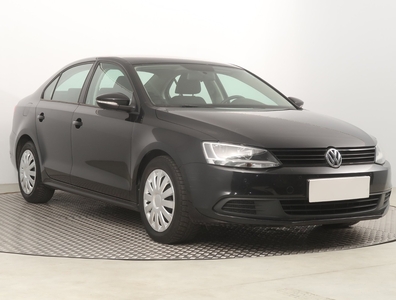 Volkswagen Jetta VI , Salon Polska, Serwis ASO, Klima, Parktronic