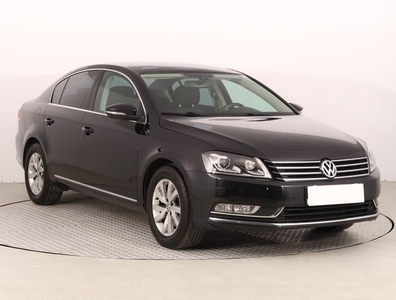 Volkswagen Passat B7 , Salon Polska, 1. Właściciel, Serwis ASO, Navi, Xenon,