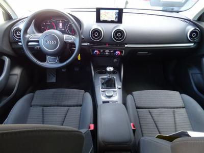 Audi A3 Samochód bogato wyposażony w bardzo dobrym stanie , faktura 23 % VAT 8V (2012-)