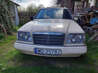 Mercedes Benz 124 2.5D Manual Kombi + 4 koła