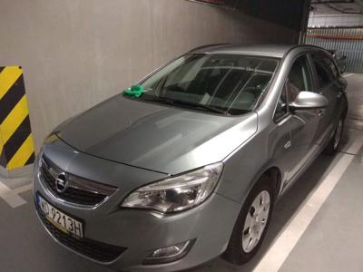 Opel Astra J 1,4T 140K Prywatnie