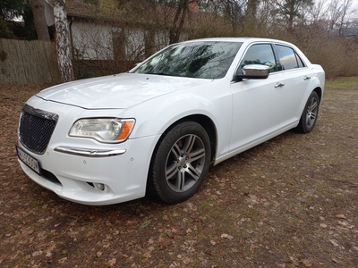 Chrysler 300C II 2013