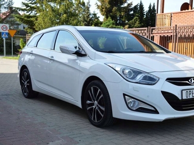 Hyundai i40 Kombi 1.6 GDI 135KM 2012