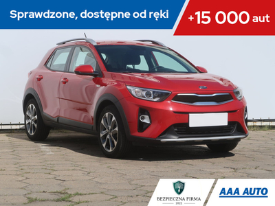 Kia Stonic Crossover 1.4 DOHC 100KM 2017