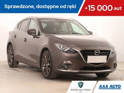 Mazda 3 III Hatchback Facelifting 2.0 SKYACTIV-G 120KM 2016