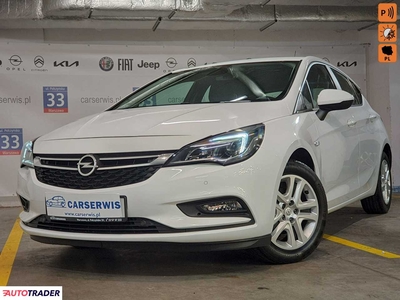 Opel Astra 1.4 benzyna 100 KM 2018r. (Warszawa)