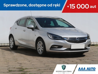 Opel Astra K Hatchback 5d 1.4 Turbo 125KM 2017