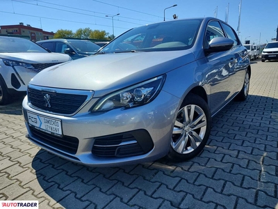 Peugeot 308 1.2 benzyna 130 KM 2017r. (Kraków, Nowy Targ)