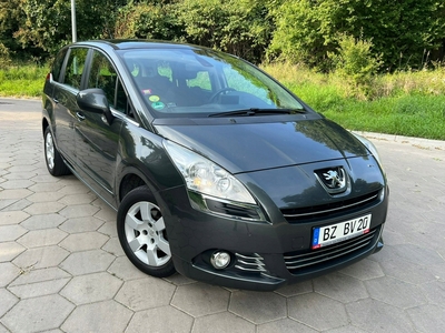 Peugeot 5008 I Minivan 1.6 HDi FAP 115KM 2013