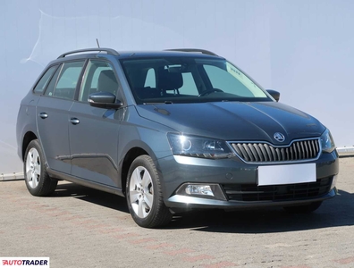 Skoda Fabia 1.2 108 KM 2017r. (Piaseczno)