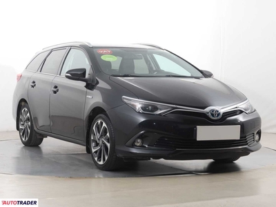 Toyota Auris 1.8 134 KM 2016r. (Piaseczno)