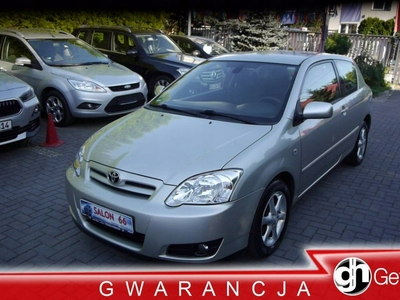 Toyota Corolla IX (E12) Hatchback 1.6 i 16V 110KM 2004