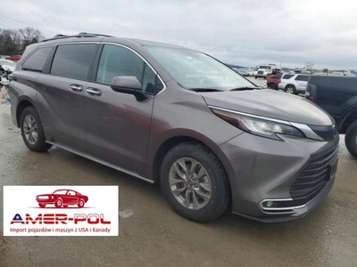 Toyota Sienna III 2022