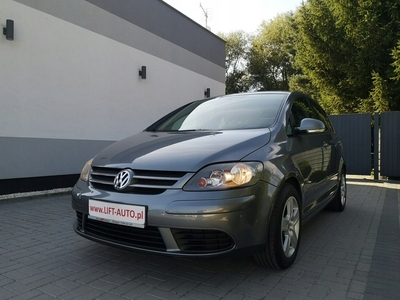 Volkswagen Golf Plus I 1.6 i 102KM 2005