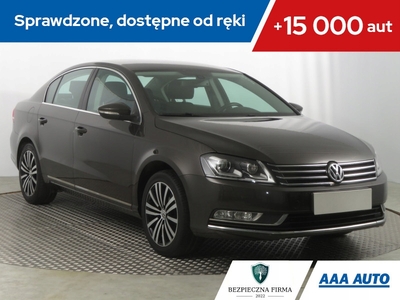 Volkswagen Passat B7 Limousine 1.4 TSI 160KM 2013