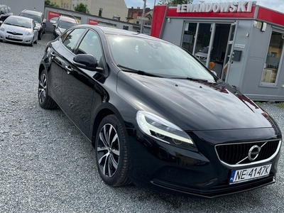 Volvo V40 II Hatchback Facelifting 2.0 D2 120KM 2019